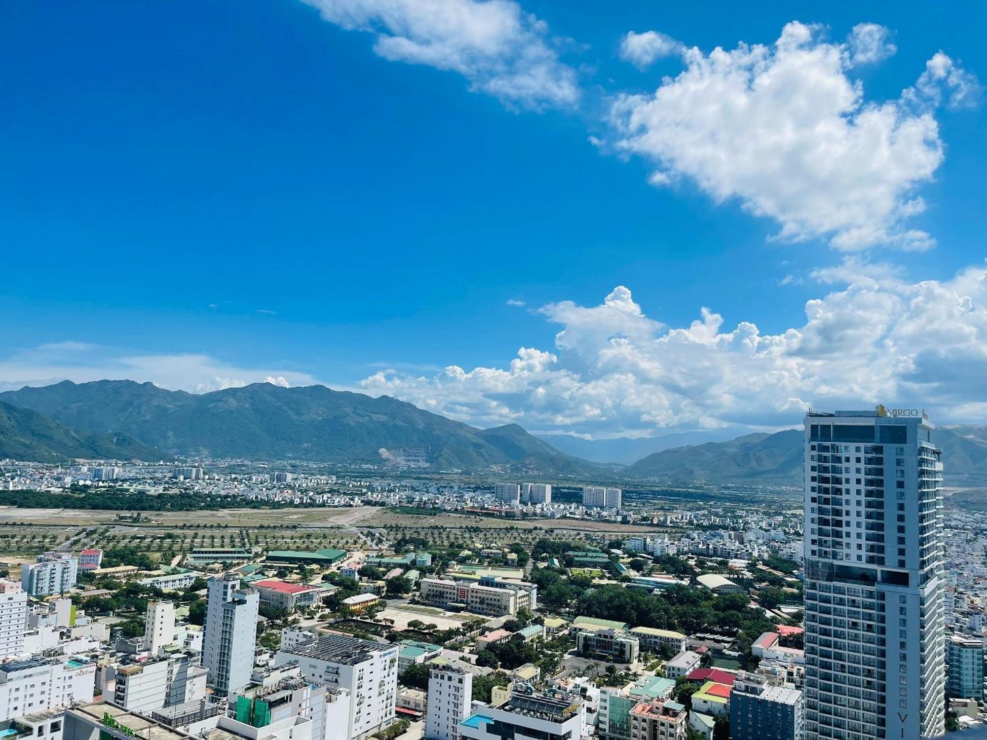 Appartamento Holi Panorama Nha Trang Esterno foto